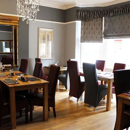 Hazeldene Guest House 셀비 외부 사진